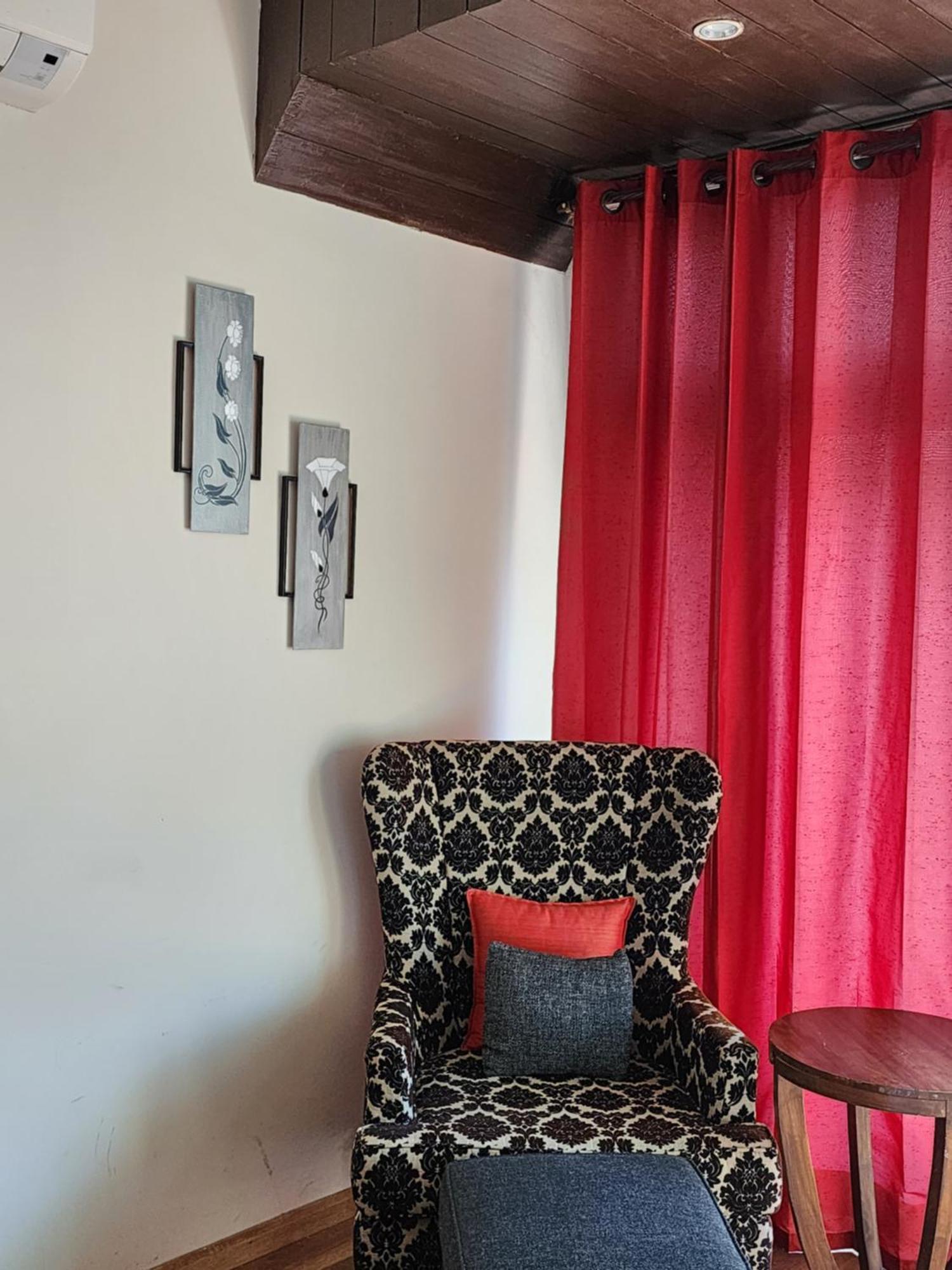 Woodsmoke Retreat Hotel Shimla Bagian luar foto