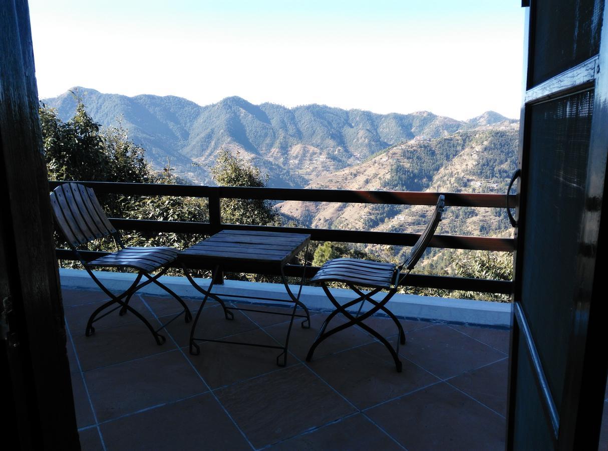 Woodsmoke Retreat Hotel Shimla Bagian luar foto