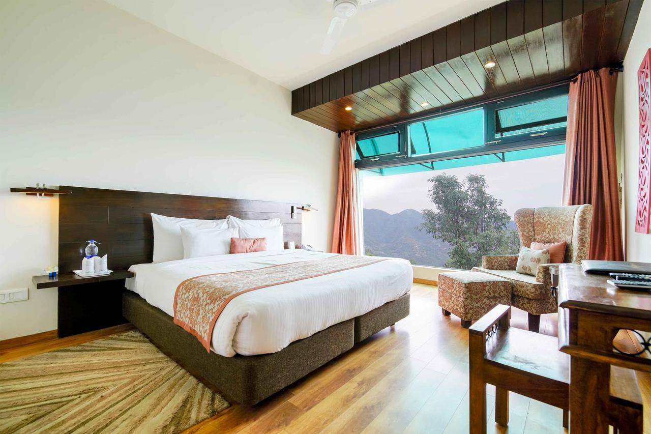 Woodsmoke Retreat Hotel Shimla Bagian luar foto